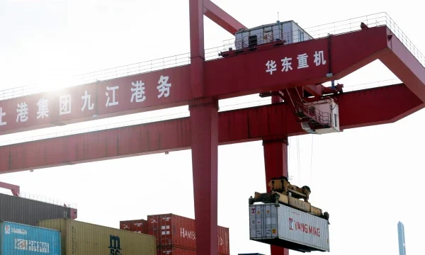 Las exportaciones e importaciones de China sufren la mayor caída desde 2020